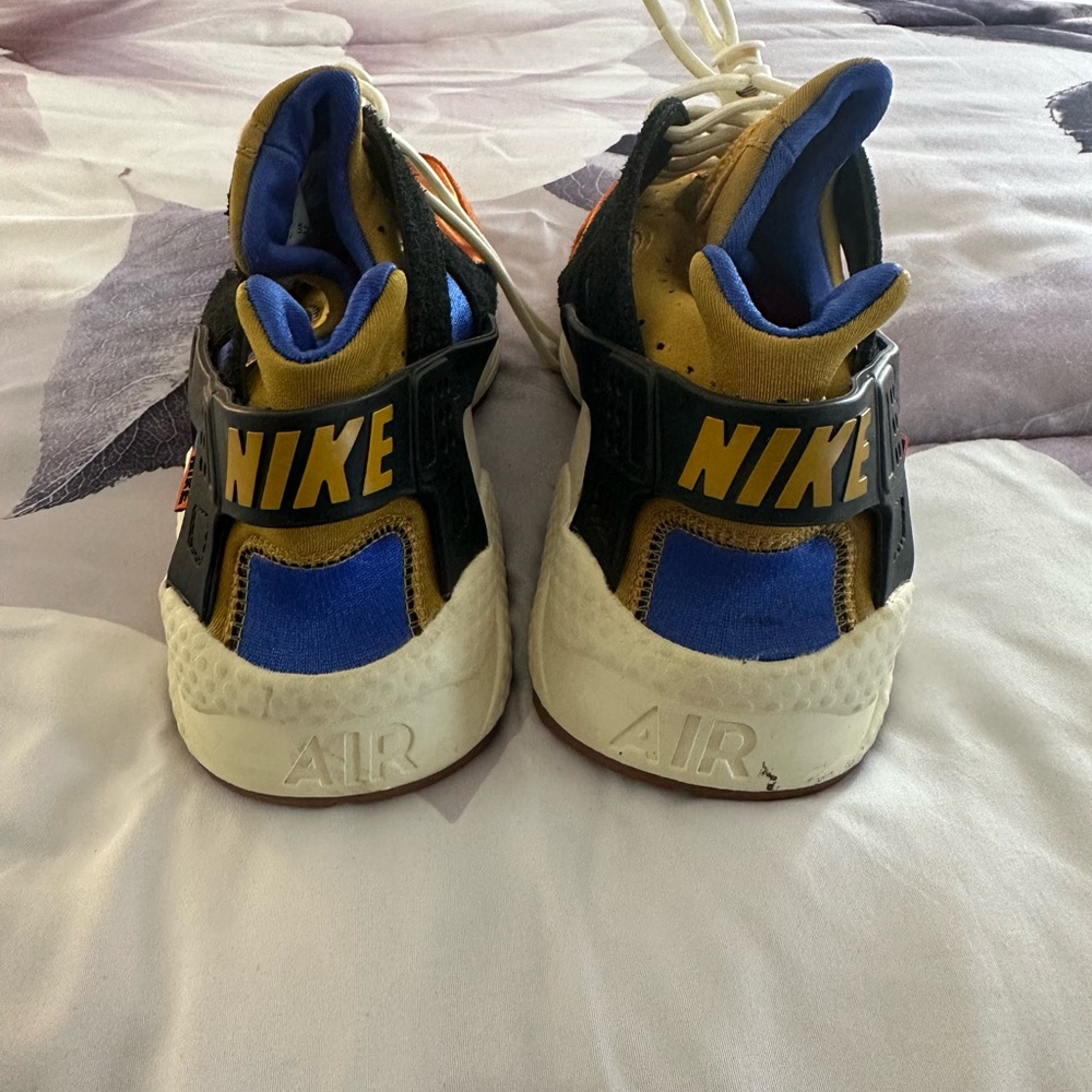 Nike Air Huarache Multicolor Sneakers Size 11